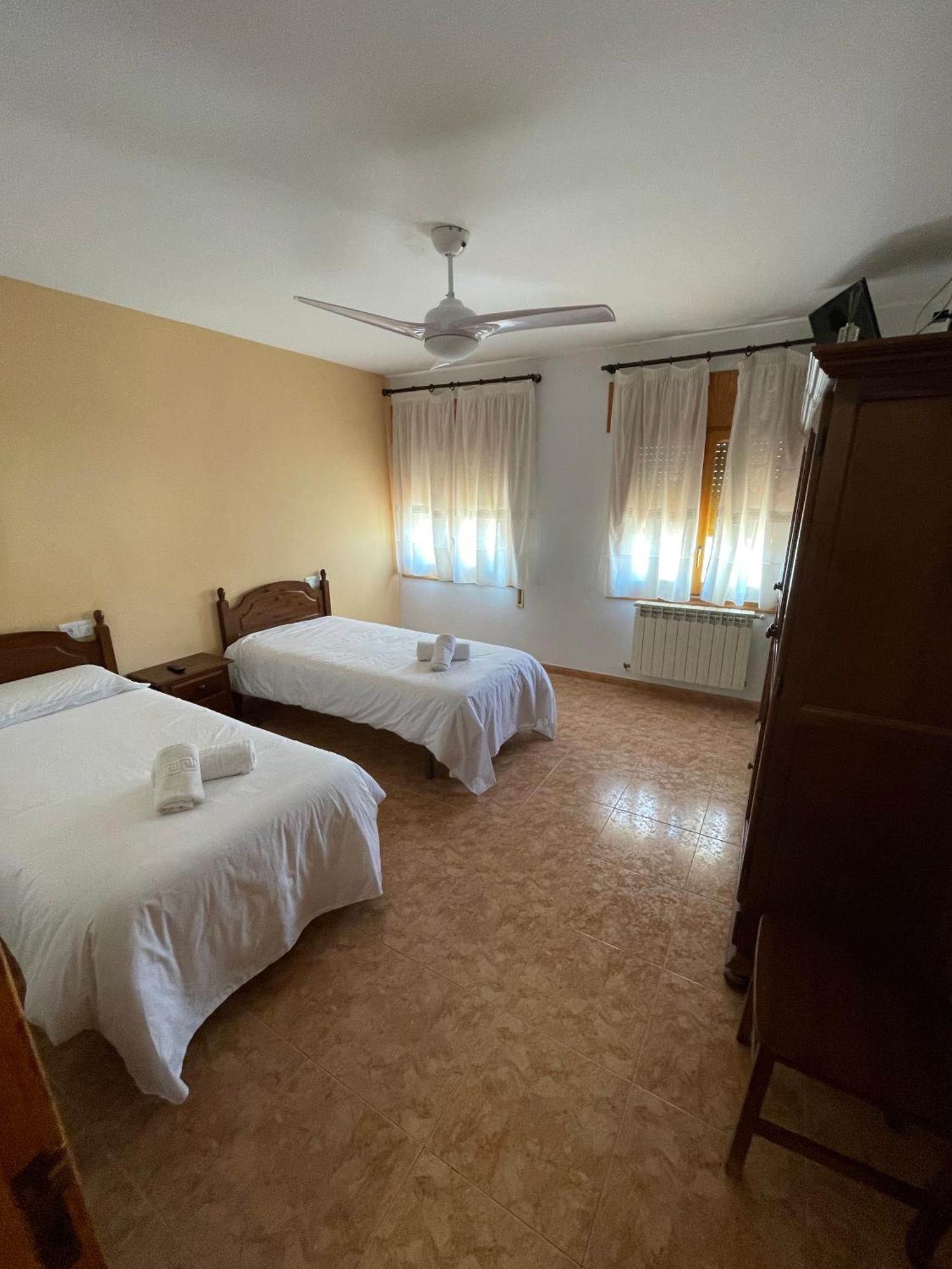 Hostal La Rurala Estopanya Estopinan del Castillo Luaran gambar
